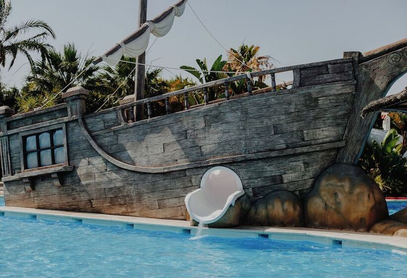 منتجع Alannia Guardamar