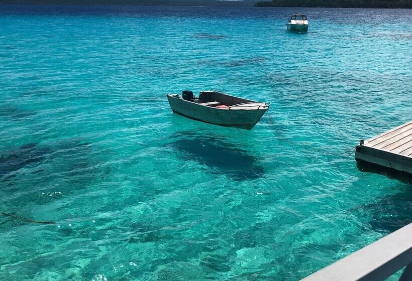 Bokissa Private Island Resort