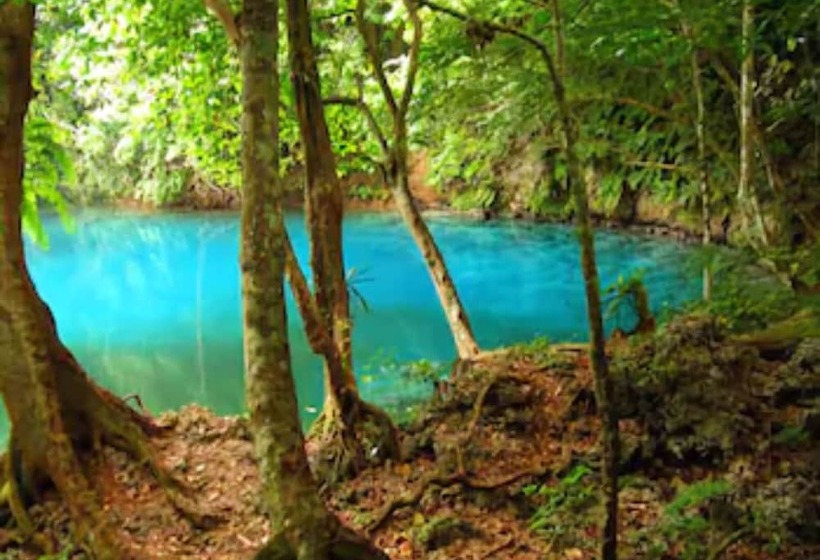 Bokissa Private Island Resort