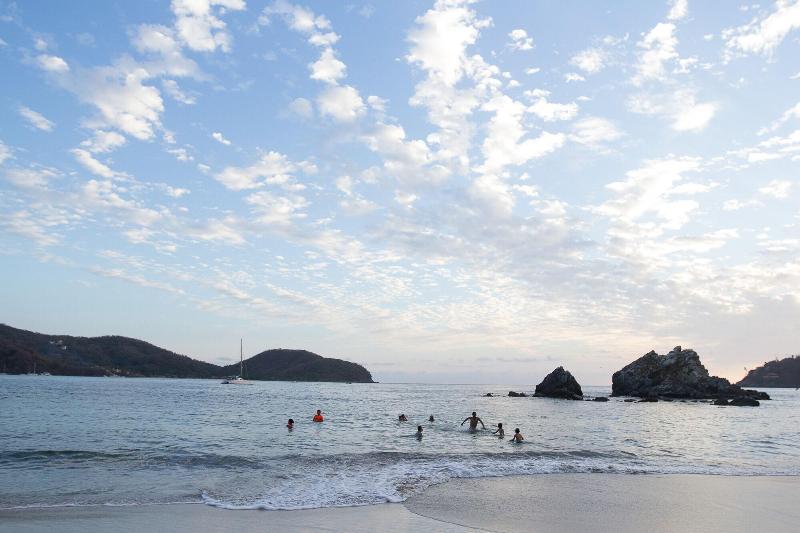 Курорт Hilton Grand Vacations Club Zihuatanejo