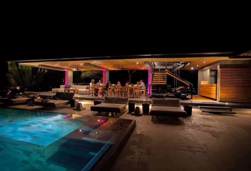 منتجع Kura Boutique Hotel Member Of The Cayuga Collection