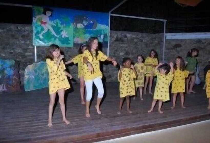 אתר נופש Villaggio Turistico Elea