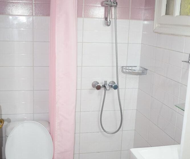 Rising Sun Apartments And Studios