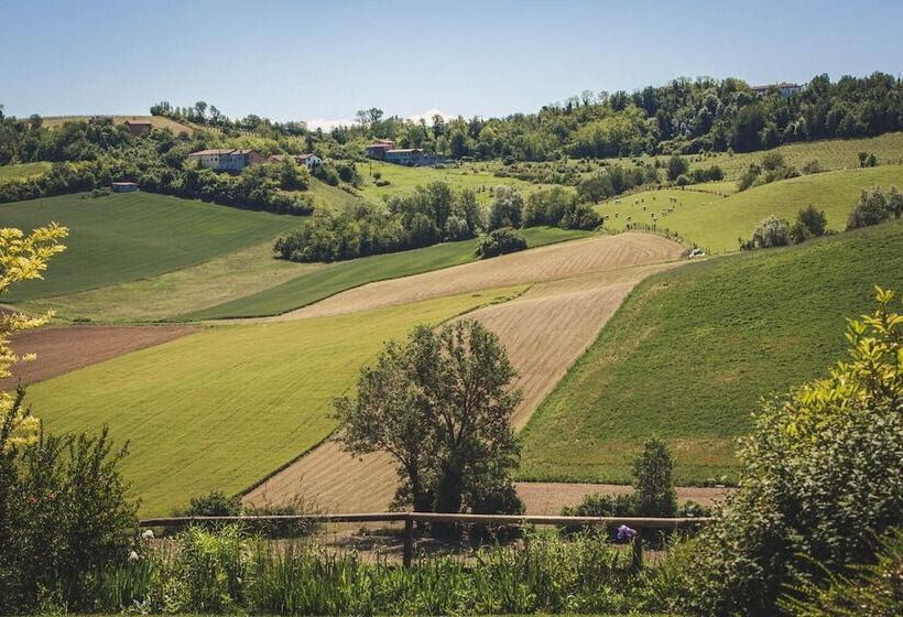 Spinerola Hotel In Cascina & Restaurant Uvaspina