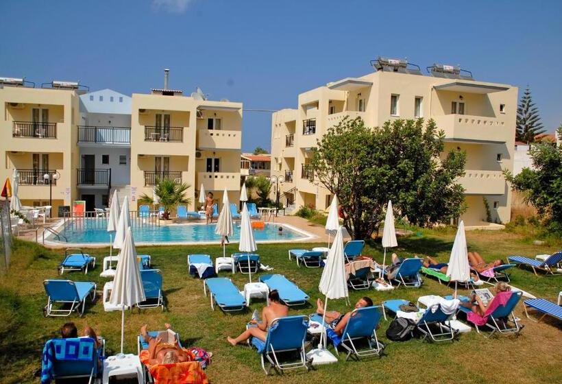 Sunshine Studios & Apartments