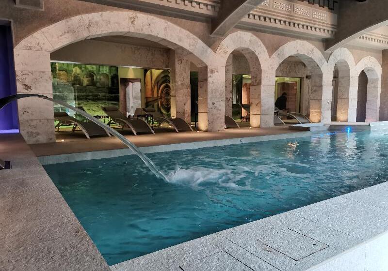 Torre Del Nera Albergo Diffuso & Spa