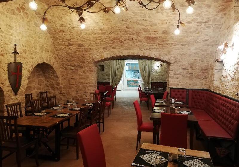 Torre Del Nera Albergo Diffuso & Spa