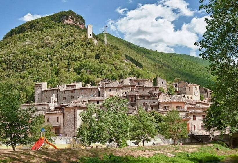 Torre Del Nera Albergo Diffuso & Spa