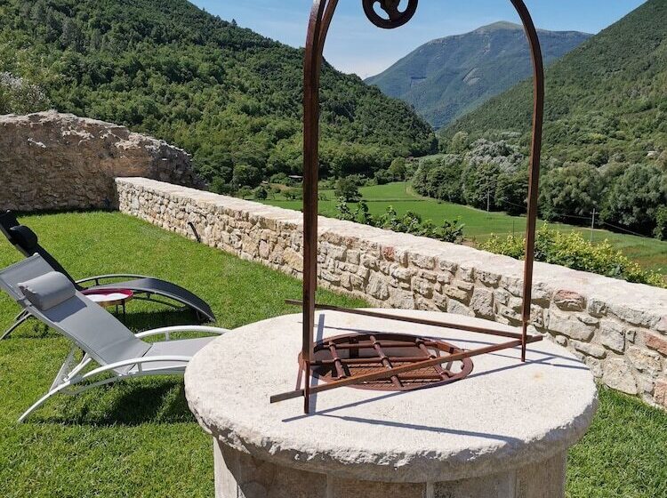 Torre Del Nera Albergo Diffuso & Spa
