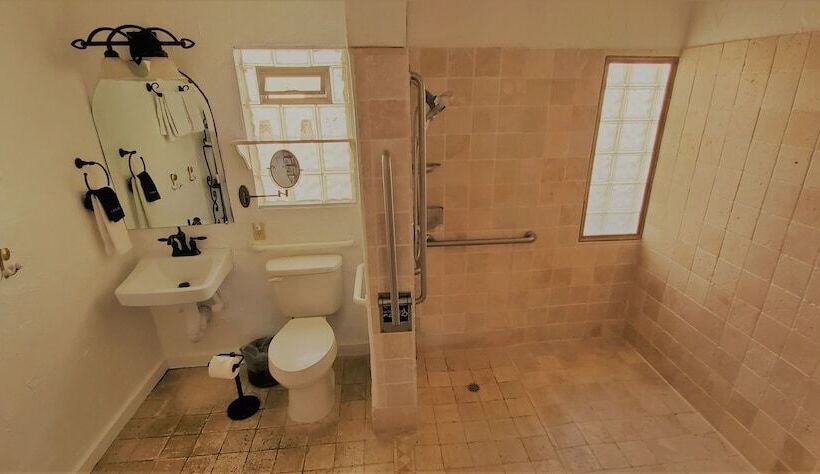 ホテル El Morocco Inn And Spa Resort