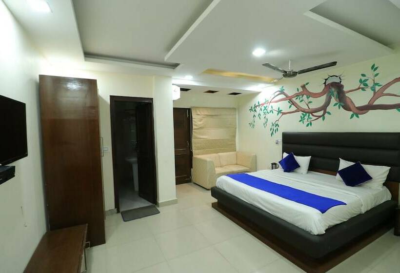 فندق Eurasia Mohali Airport