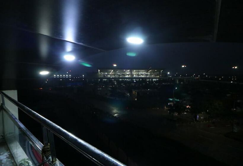 فندق Eurasia Mohali Airport