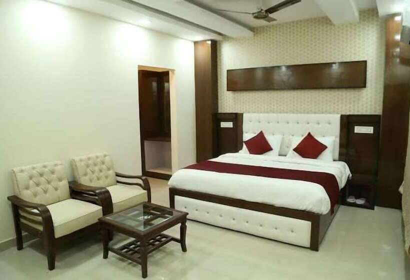 فندق Eurasia Mohali Airport