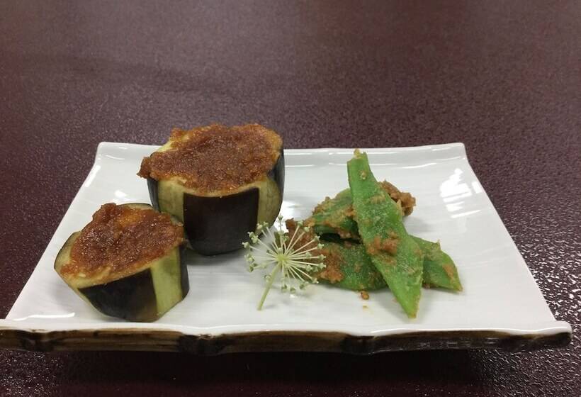 בית מלון כפרי Kutsurogian