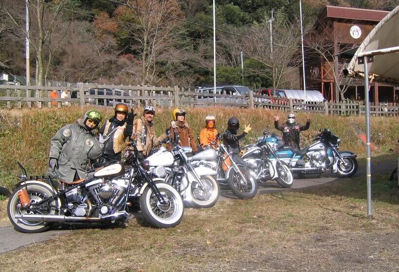 호텔 Mountain Domu