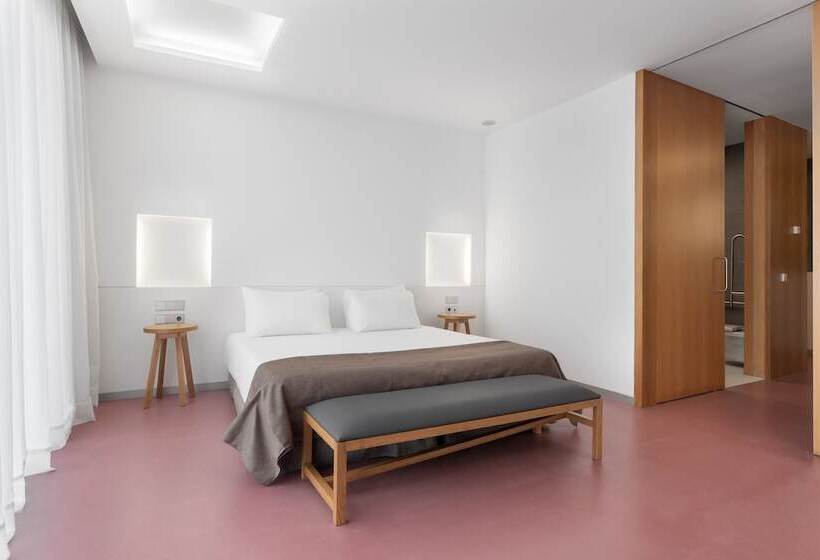 هتل Pousada Meaño