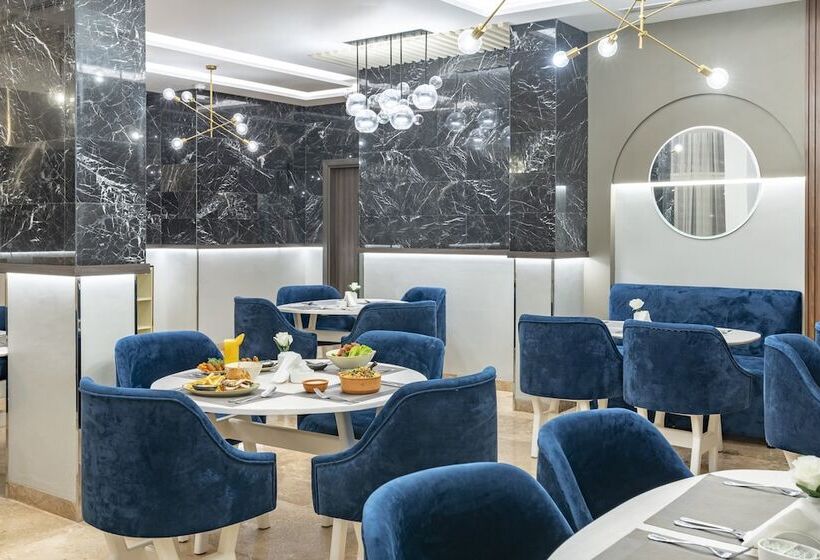 Citadines Al Ghubrah Muscat