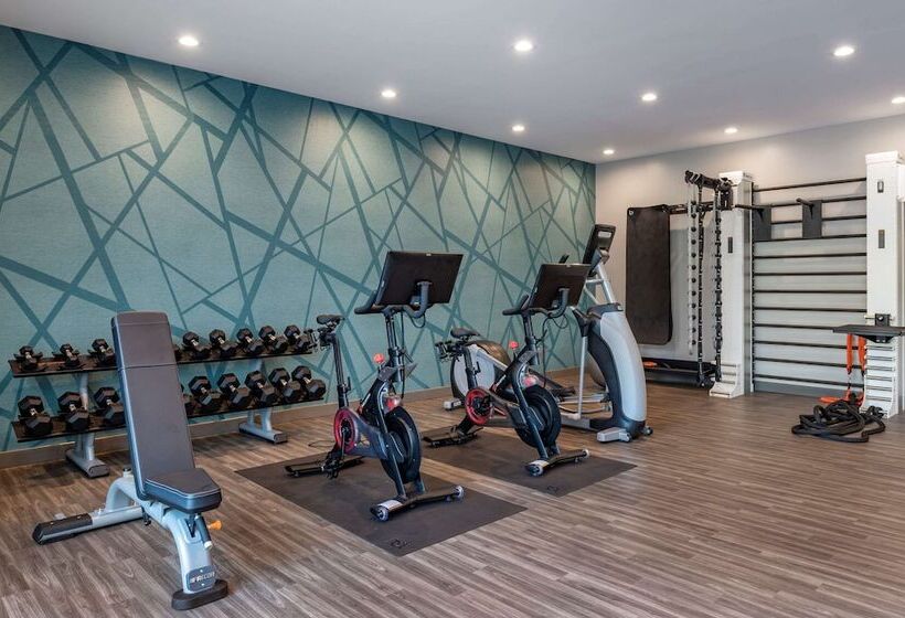 Cambria Hotel Nashville Airport