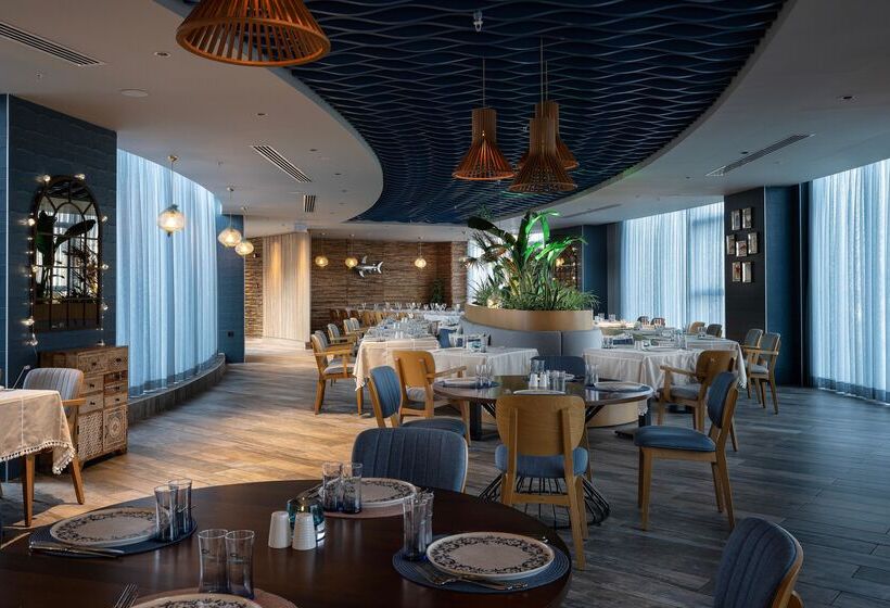 Отель Concorde Tower & Casino & Convention & Spa