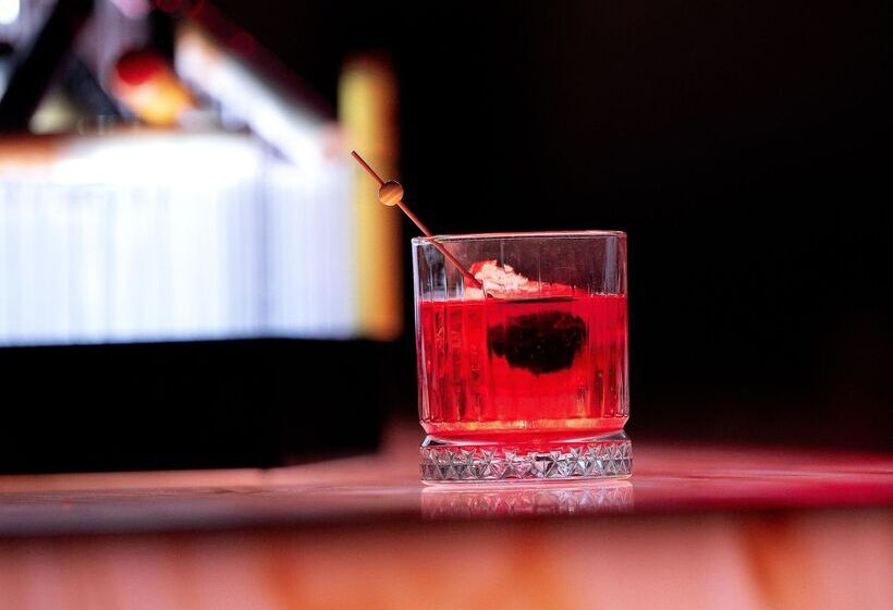 Отель Concorde Tower & Casino & Convention & Spa