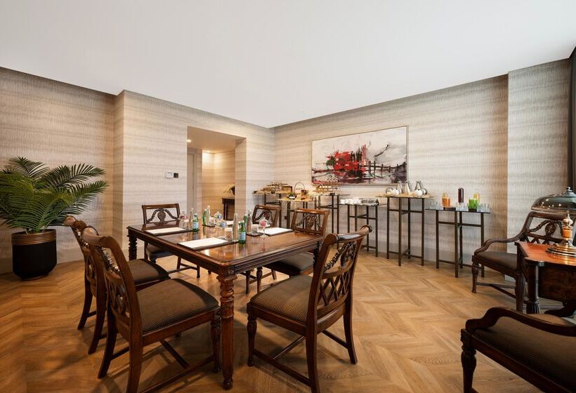 Отель Concorde Tower & Casino & Convention & Spa