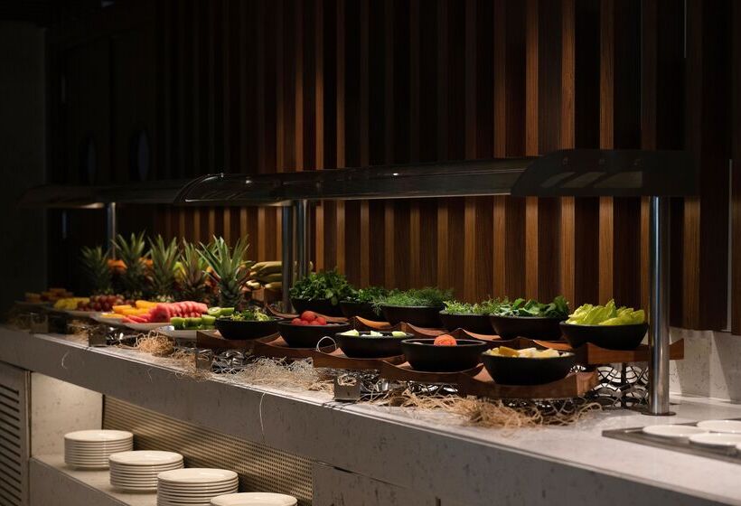 Отель Concorde Tower & Casino & Convention & Spa