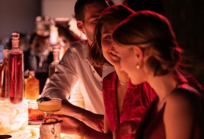 Отель Concorde Tower & Casino & Convention & Spa