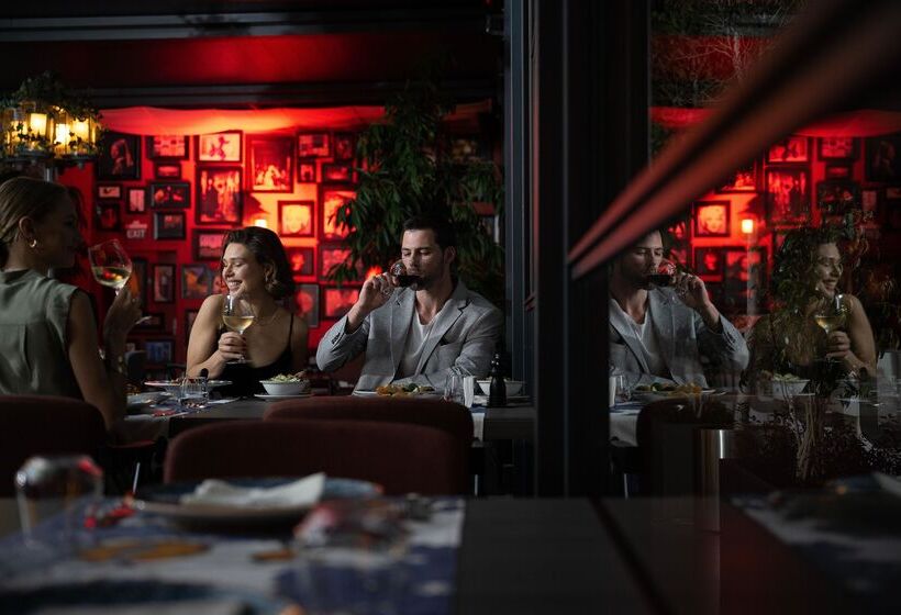 Отель Concorde Tower & Casino & Convention & Spa