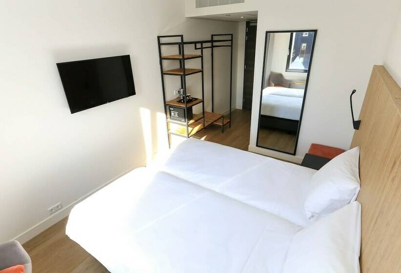 Fletcher Hotel Rotterdam Airport
