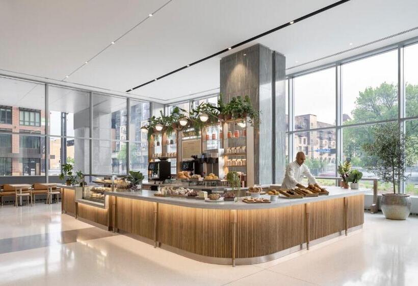 Four Seasons Hotel Minneapolis