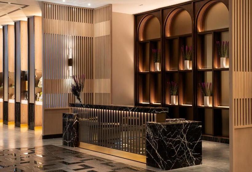 Four Seasons Hotel Minneapolis