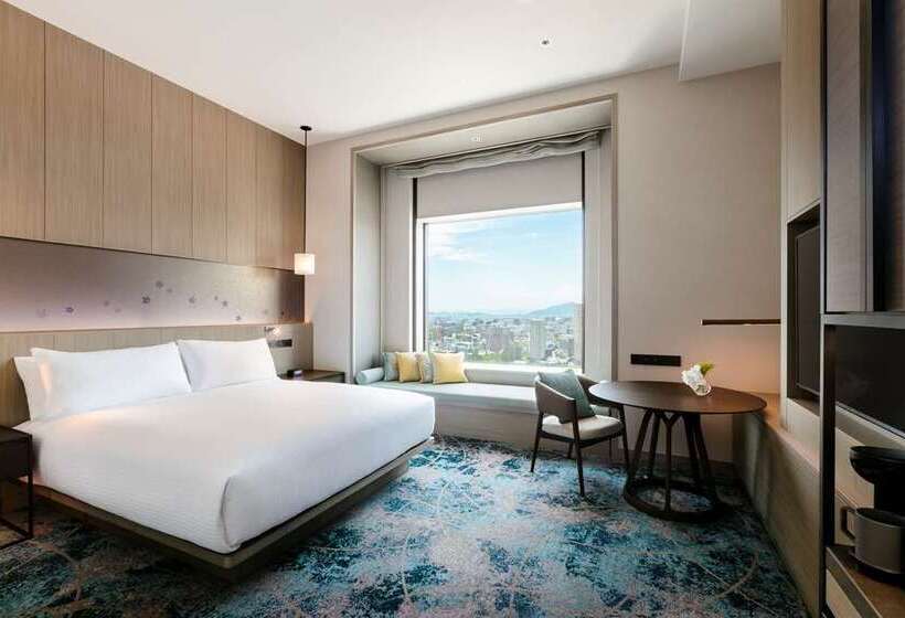 Отель Hilton Hiroshima