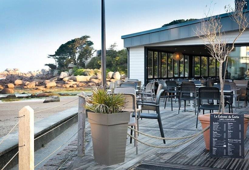 호텔 Logis Hôtel Saint Guirec Et De La Plage