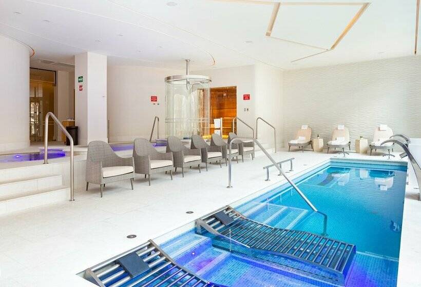 Отель Villa La Valencia Beach Resort & Spa Los Cabos