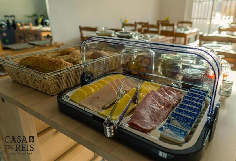 Casa Dos Reis Boutique Hostel