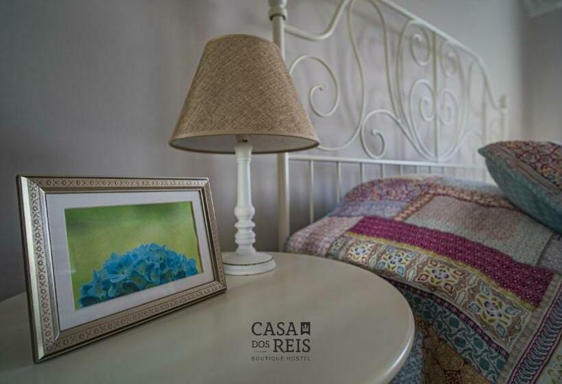 Casa Dos Reis Boutique Hostel