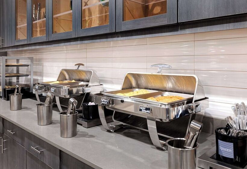 בית מלון כפרי Homewood Suites By Hilton Oklahoma City Quail Springs