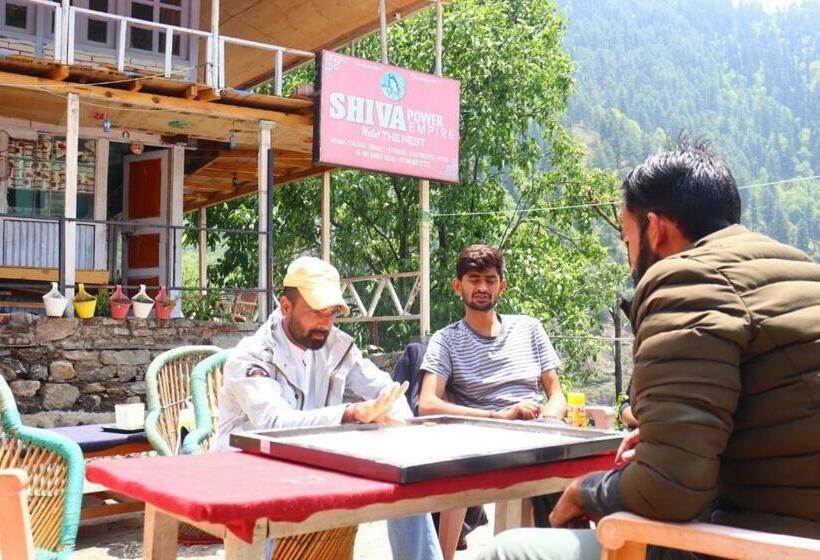 فندق Oyo 87770 Shiva Power  & Cafe