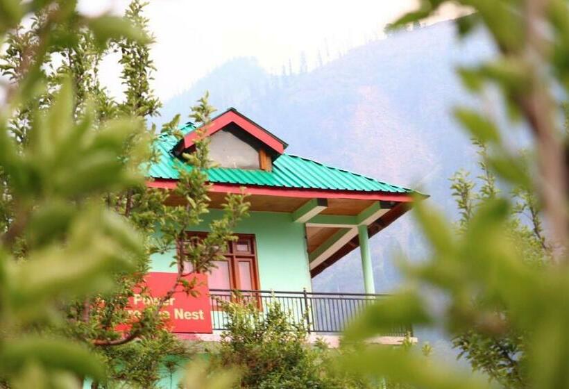 فندق Oyo 87770 Shiva Power  & Cafe