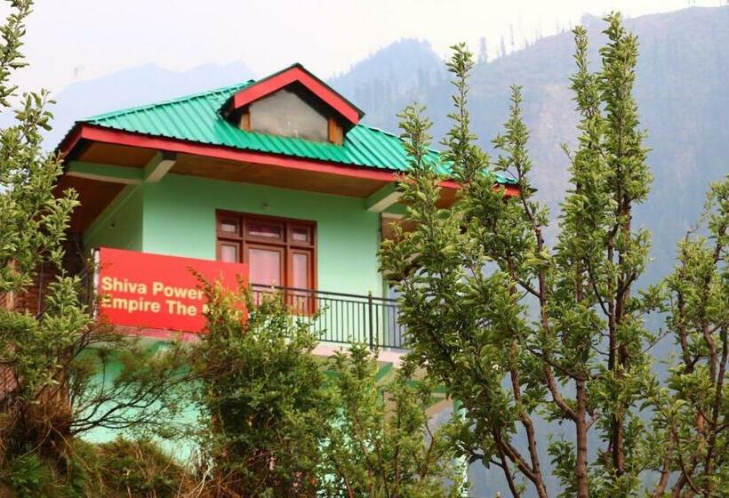 فندق Oyo 87770 Shiva Power  & Cafe