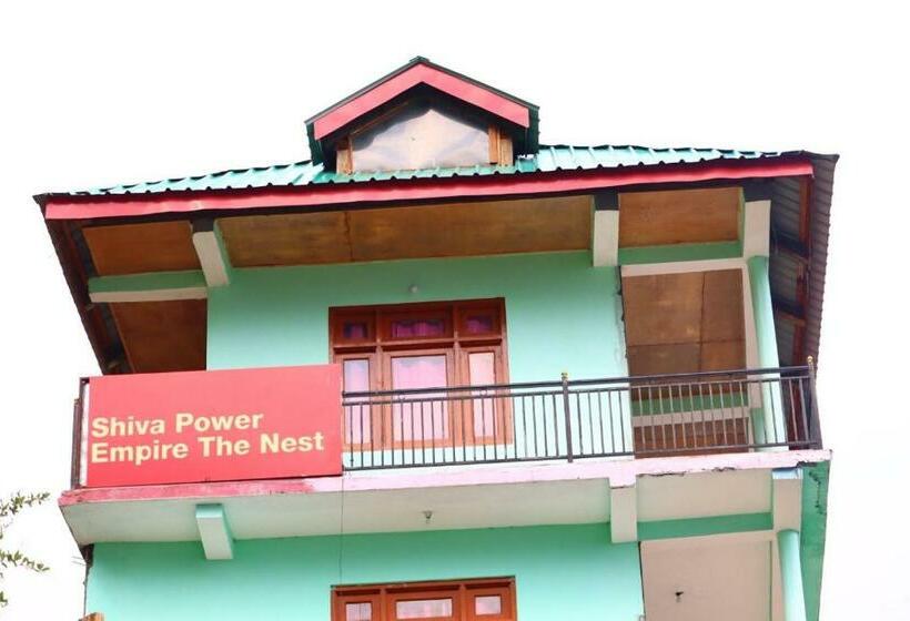 فندق Oyo 87770 Shiva Power  & Cafe