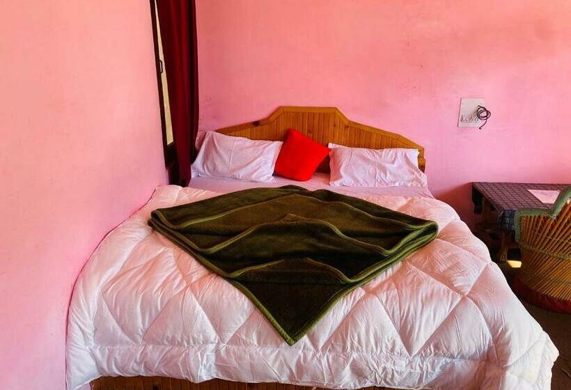 فندق Oyo 87770 Shiva Power  & Cafe