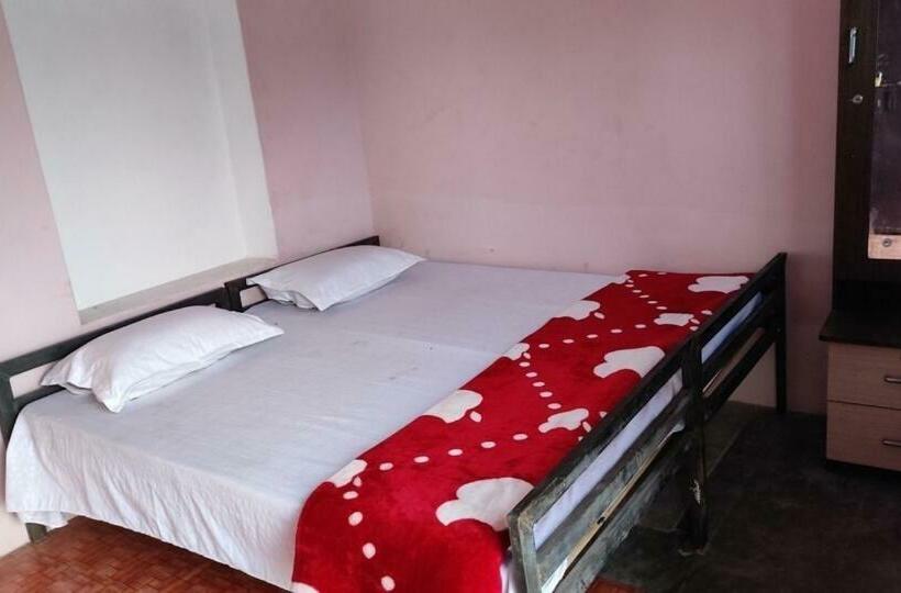 Отель Spot On Chacha S Garden