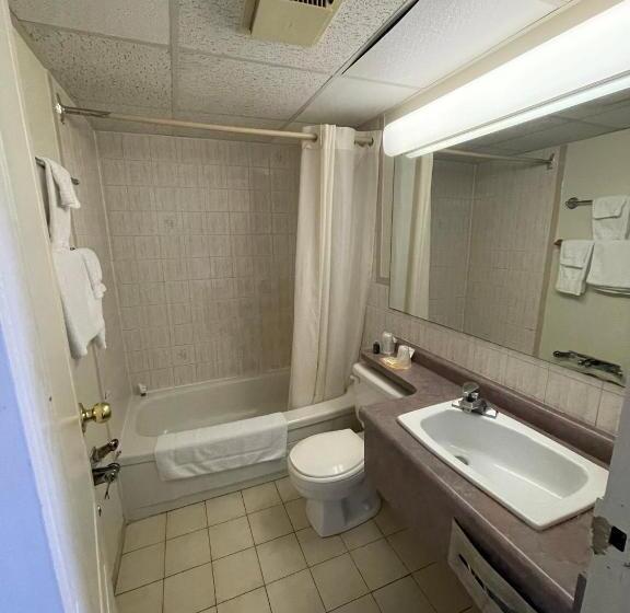 Мотель 6032 Persepolis Inn