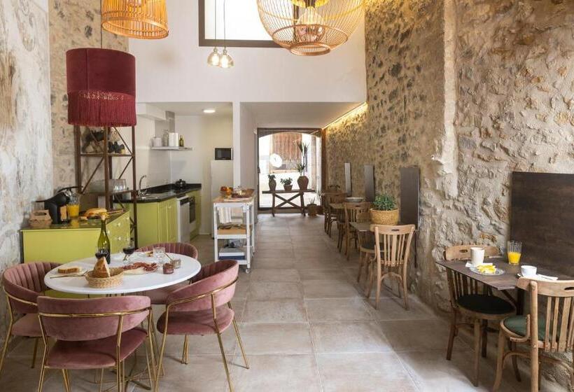 بنسيون 40 De Mayo