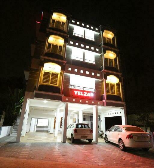 Yelza Hotel And Residence