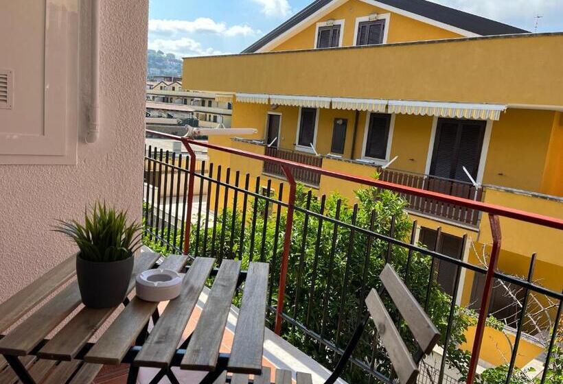 مبيت وإفطار Oltremare Rooms Agropoli