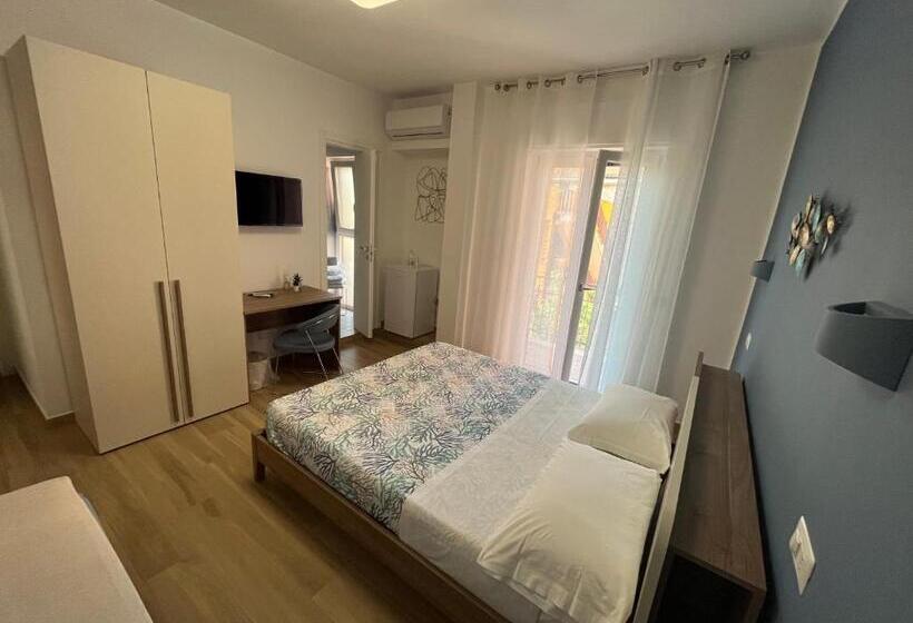 مبيت وإفطار Oltremare Rooms Agropoli