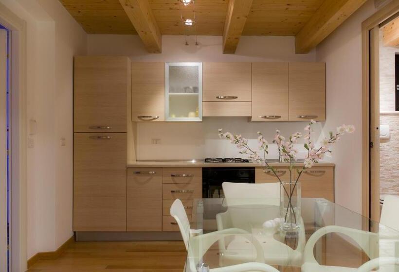 هتل Residenze Romano Ristorante & Spa Albergo Diffuso White