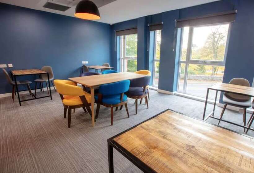 Общежитие Vibrant Rooms In Aberdeen Sk Campus Accommodation